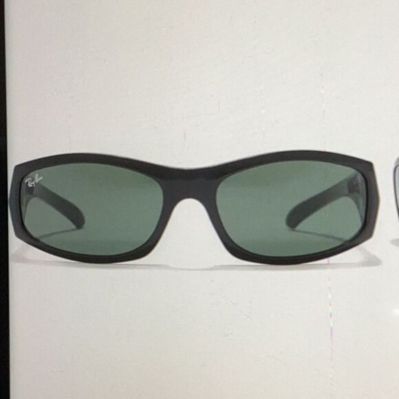 RAY-BAN NEW 57MM RECTANGLE SUNGLASSES BLACK/CRYSTAL GREEN - Picture 4 of 11